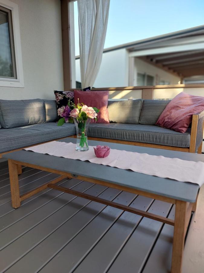 Mobile Home Whit Sea View Lavojesa Drage Exterior foto